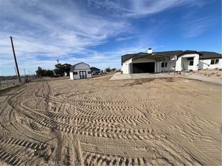 12911 Corton, Phelan, CA 92371