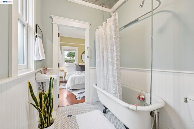 4081 NORTON AVENUE, Oakland, CA 94602