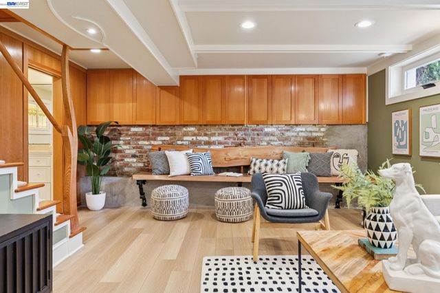 4081 NORTON AVENUE, Oakland, CA 94602