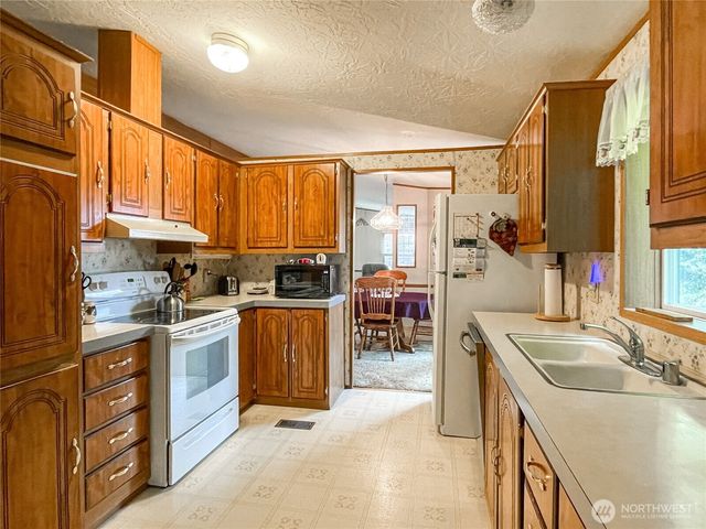 31600 126th Avenue SE #129, Auburn, WA 98092