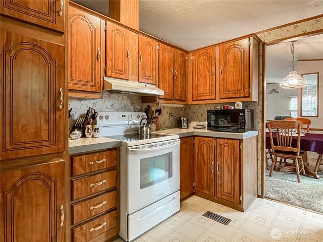 31600 126th Avenue SE #129, Auburn, WA 98092