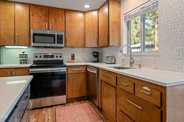 57004 Antelope Lane 5, Sunriver, OR 97707