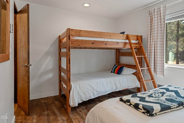 57004 Antelope Lane 5, Sunriver, OR 97707