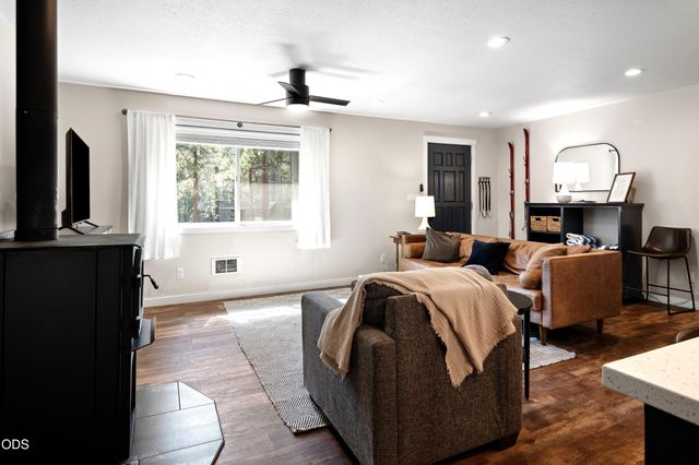 57004 Antelope Lane 5, Sunriver, OR 97707