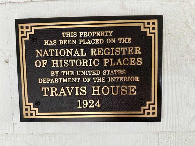 815 Haynes Street, Denton, TX 76201