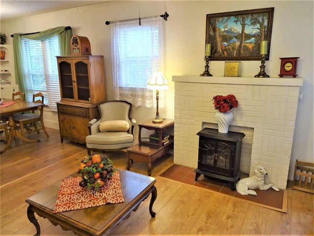 815 Haynes Street, Denton, TX 76201