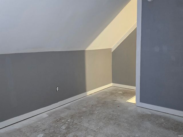 715 S Stormont Street, Princeton, IN 47670