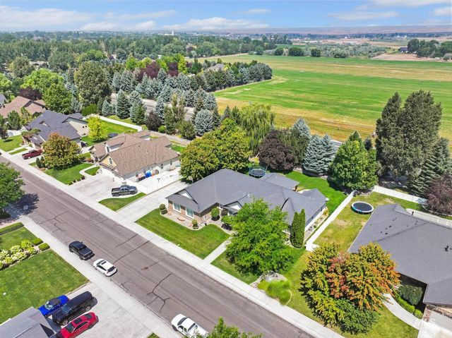 881 Morning Sun Dr, Twin Falls, ID 83301
