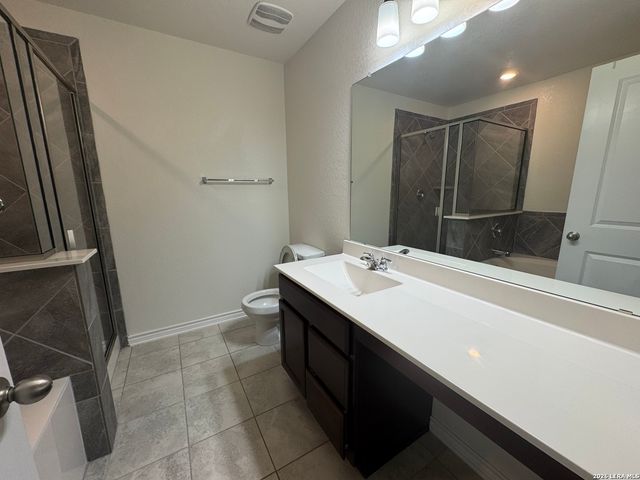 2072 Oxbow, New Braunfels, TX 78130