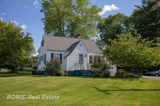 3303 Tatham Road, Saginaw, MI 48601