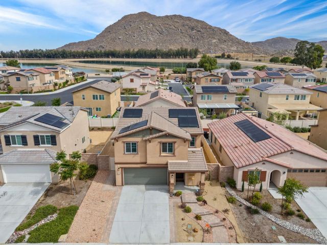 30736 Thunderbird, Winchester, CA 92596