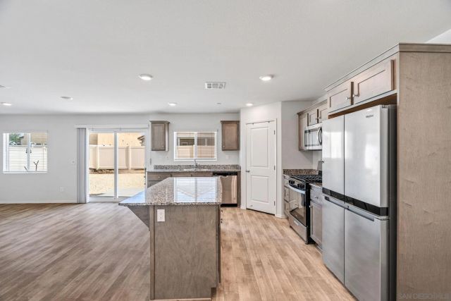 30736 Thunderbird, Winchester, CA 92596