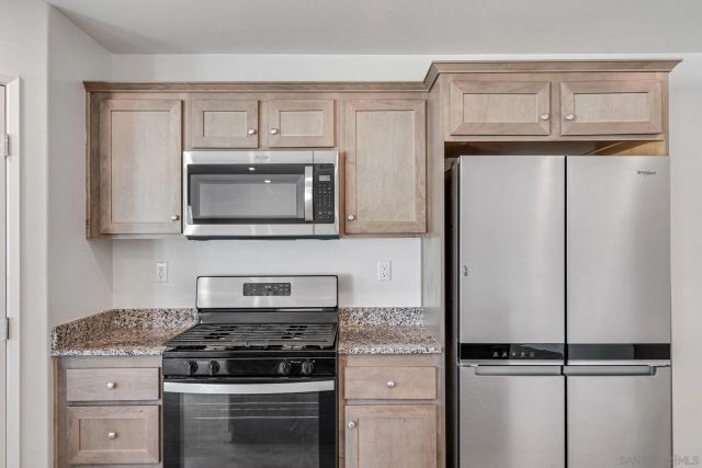 30736 Thunderbird, Winchester, CA 92596