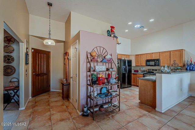 810 Corte Monte Cristo, Green Valley, AZ 85614