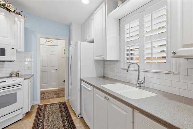 4944 Corsica Square, Vero Beach, FL 32967