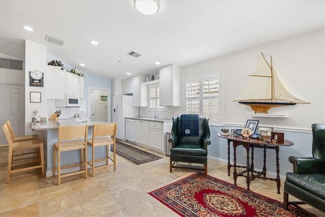 4944 Corsica Square, Vero Beach, FL 32967