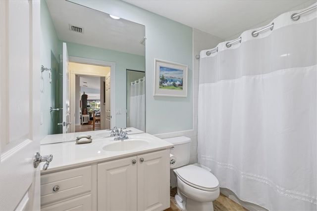 4944 Corsica Square, Vero Beach, FL 32967