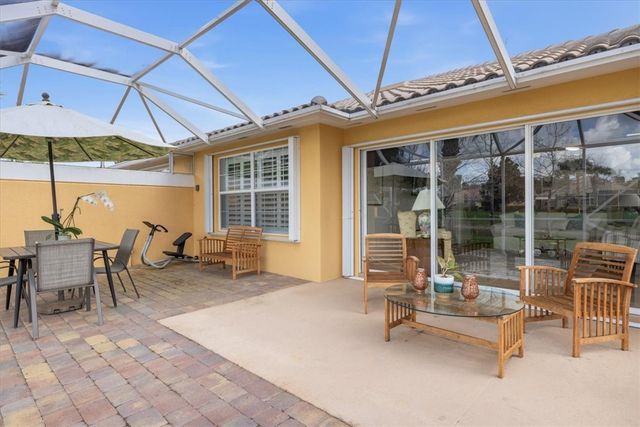 4944 Corsica Square, Vero Beach, FL 32967