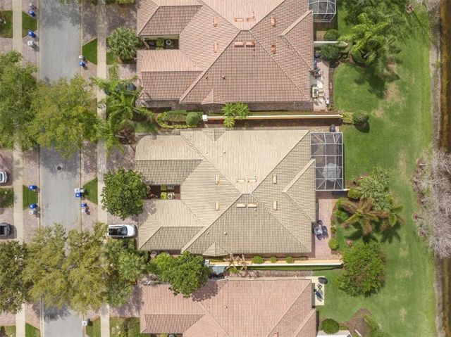 4944 Corsica Square, Vero Beach, FL 32967