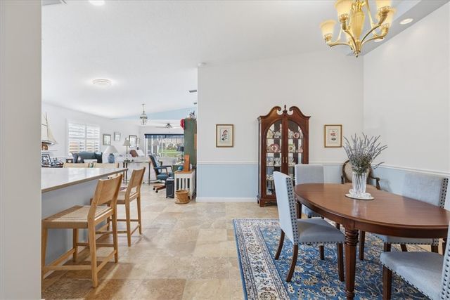 4944 Corsica Square, Vero Beach, FL 32967