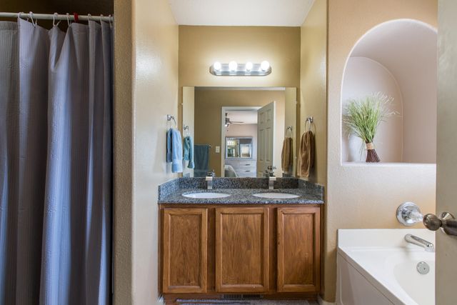 600 Avanti Street SW, Albuquerque, NM 87121