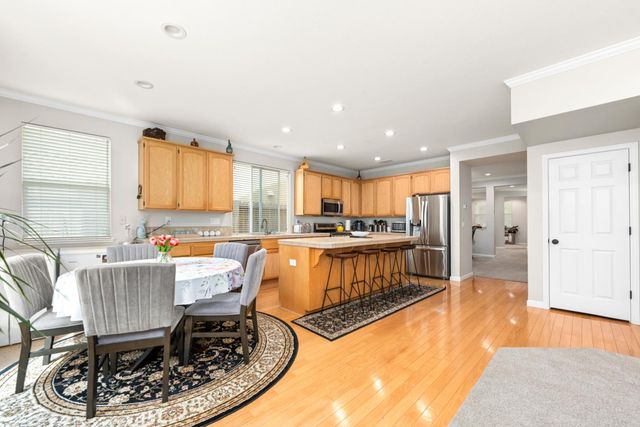 1560 Arcola Ave, Sacramento, CA 95835