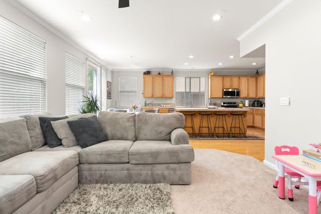 1560 Arcola Ave, Sacramento, CA 95835