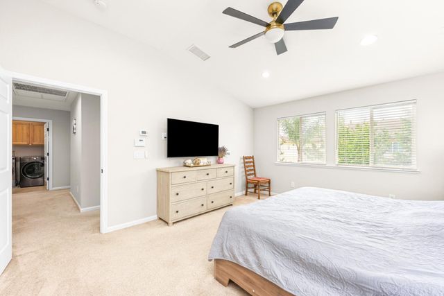 1560 Arcola Ave, Sacramento, CA 95835