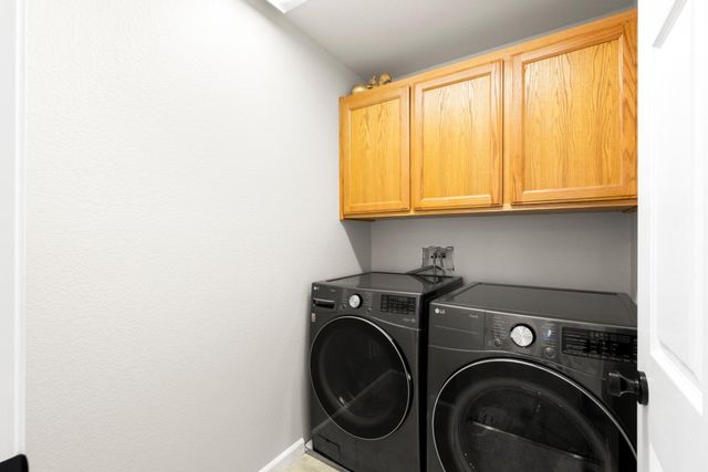 1560 Arcola Ave, Sacramento, CA 95835