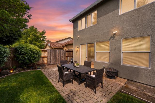 1560 Arcola Ave, Sacramento, CA 95835