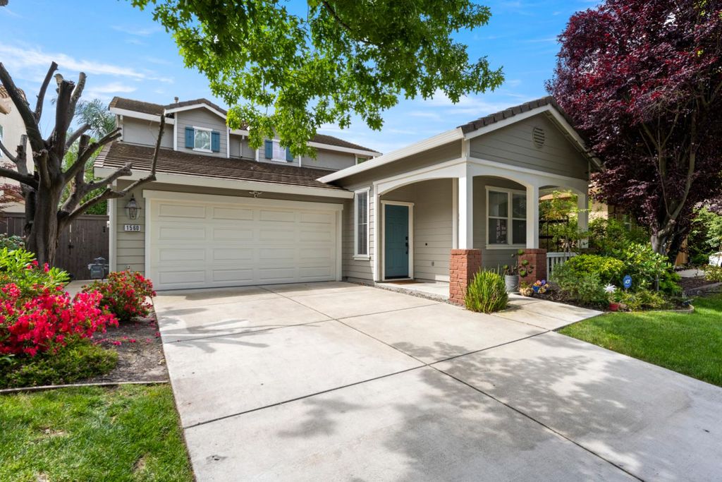 1560 Arcola Ave, Sacramento, CA 95835