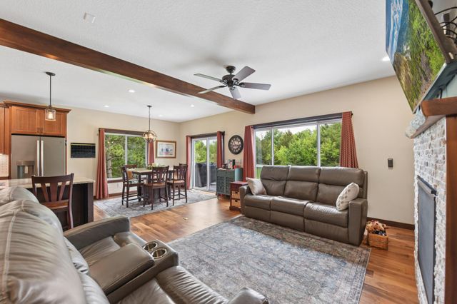 1233 119th Avenue, Roberts, WI 54023