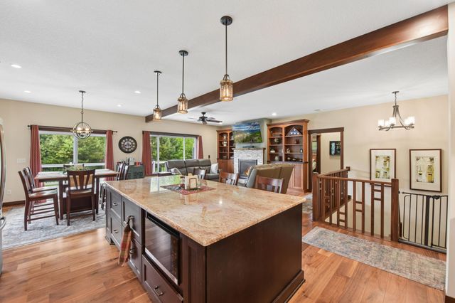 1233 119th Avenue, Roberts, WI 54023
