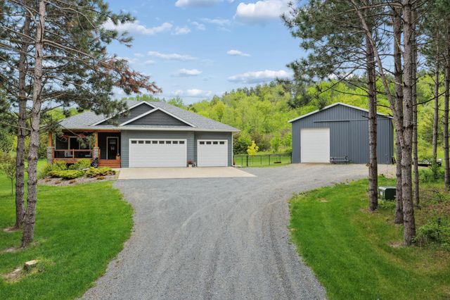 1233 119th Avenue, Roberts, WI 54023
