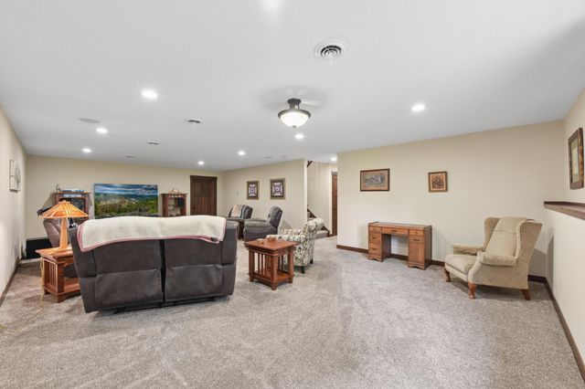 1233 119th Avenue, Roberts, WI 54023