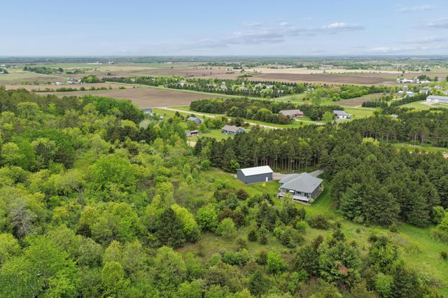1233 119th Avenue, Roberts, WI 54023