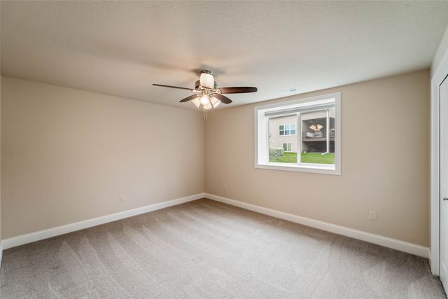 1588 SE Blackthorne Drive, Waukee, IA 50263