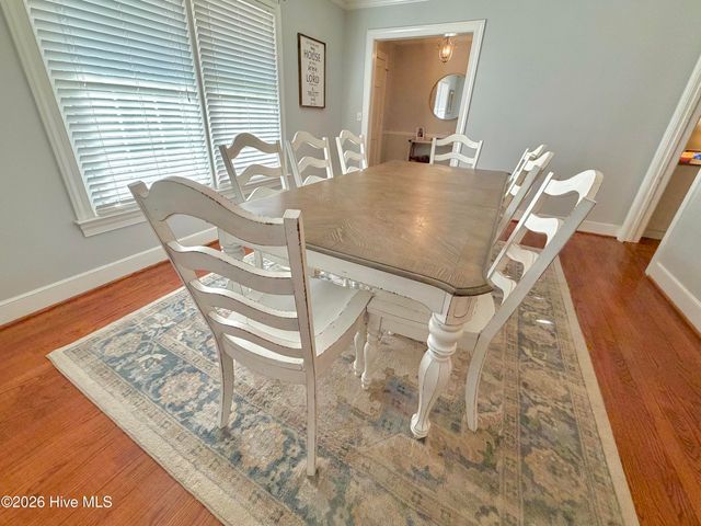 1801 Crestview Street, Kinston, NC 28504