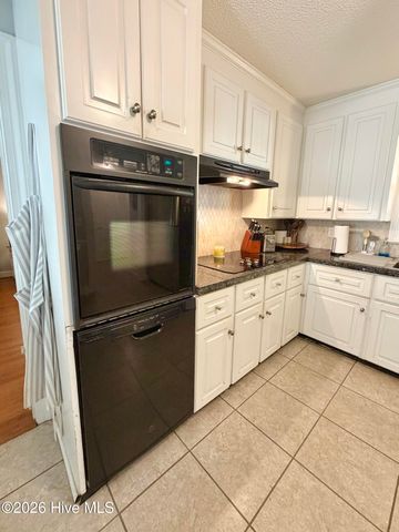 1801 Crestview Street, Kinston, NC 28504