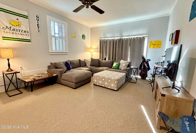 1801 Crestview Street, Kinston, NC 28504