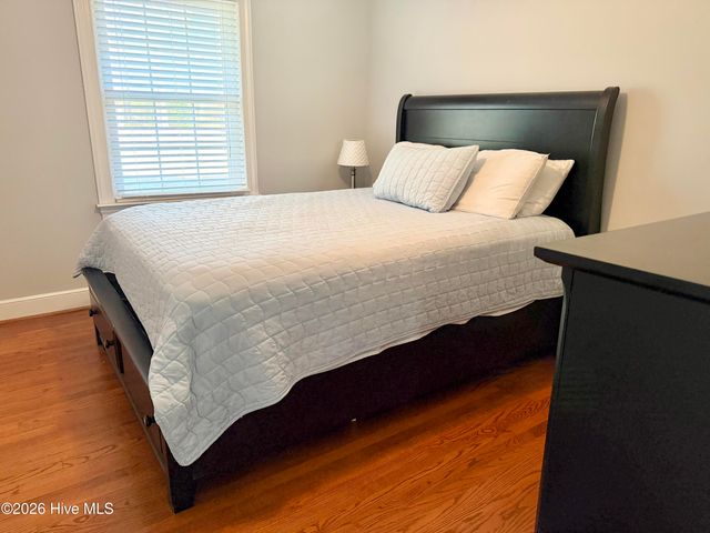 1801 Crestview Street, Kinston, NC 28504