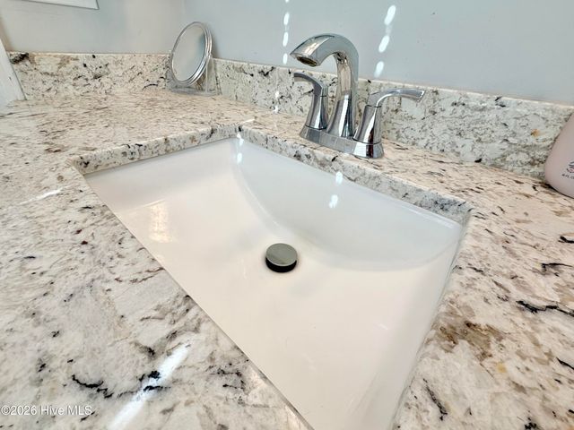 1801 Crestview Street, Kinston, NC 28504