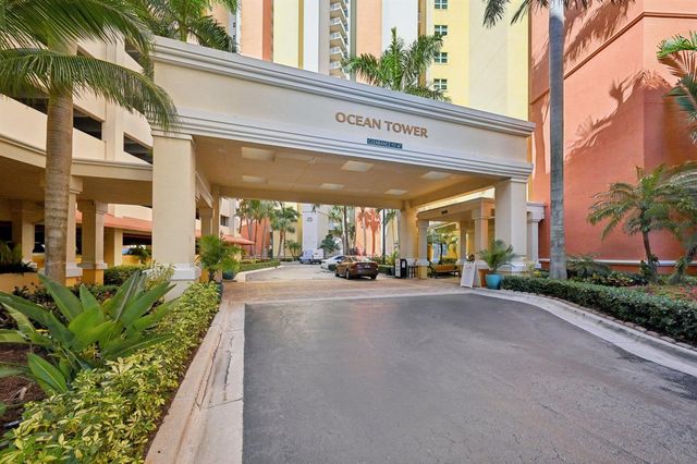 2640 Lake Shore Drive 1810, Riviera Beach, FL 33404