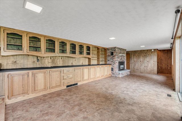 11822 3rd Street, Milan, IL 61264