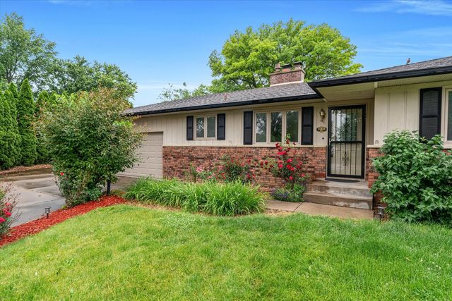 11822 3rd Street, Milan, IL 61264