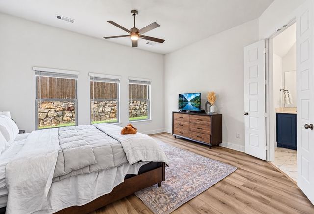 216 Cow Hand Drive, Waxahachie, TX 75165