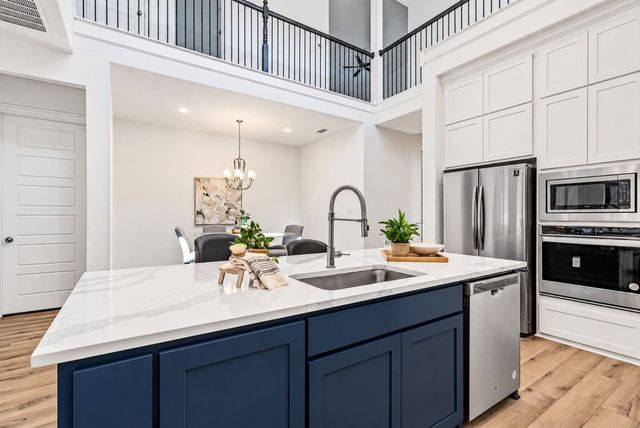 216 Cow Hand Drive, Waxahachie, TX 75165