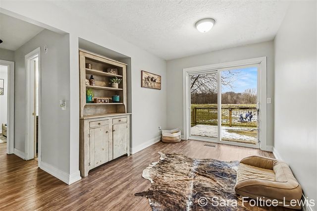 1595 Angling Road, Grandville, MI 49418