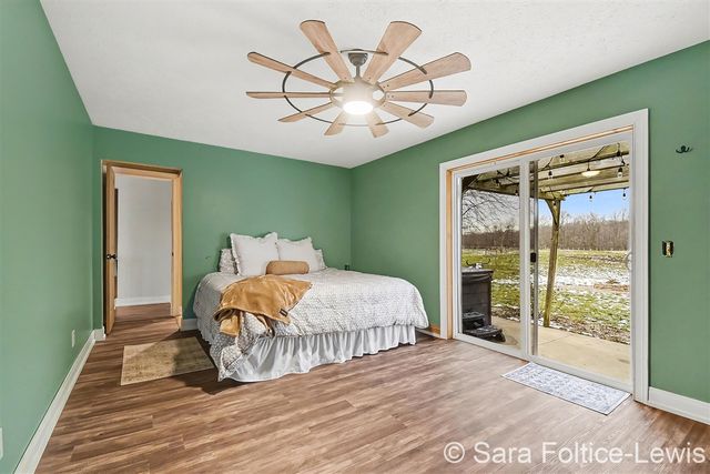 1595 Angling Road, Grandville, MI 49418