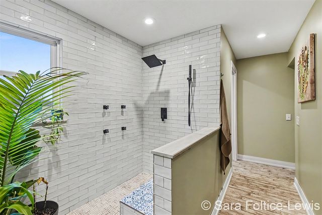 1595 Angling Road, Grandville, MI 49418